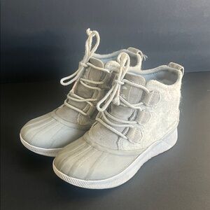 Sorel Women's Out N About III Classic Winter Boots Dove Sea Sprite Gray Sz 5.5🔥